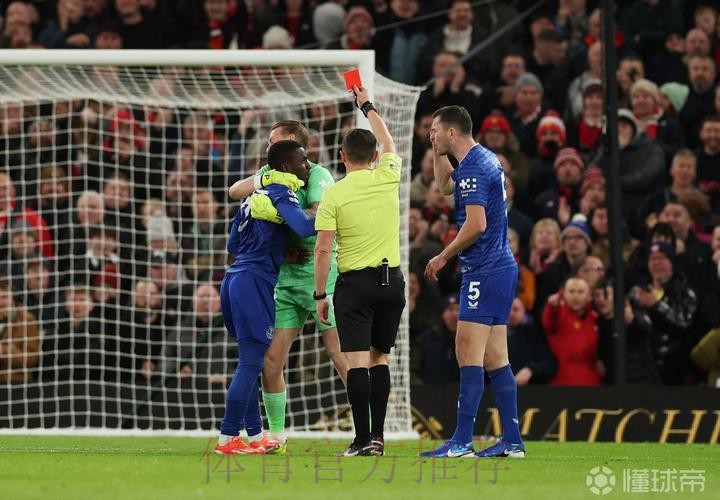 盖伊为掌掴队友迈克尔-基恩道歉:我会确保这种事情不再发生 盖伊为掌掴队友迈克尔-基恩道歉:我会确保这种事情不再发生